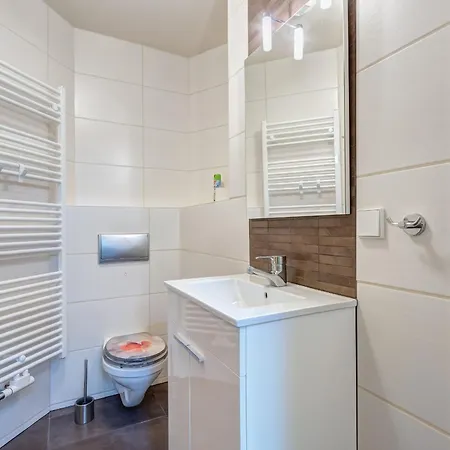 Duene 25/1 * Цинновиц