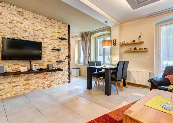 דירה Duene 25/1 *